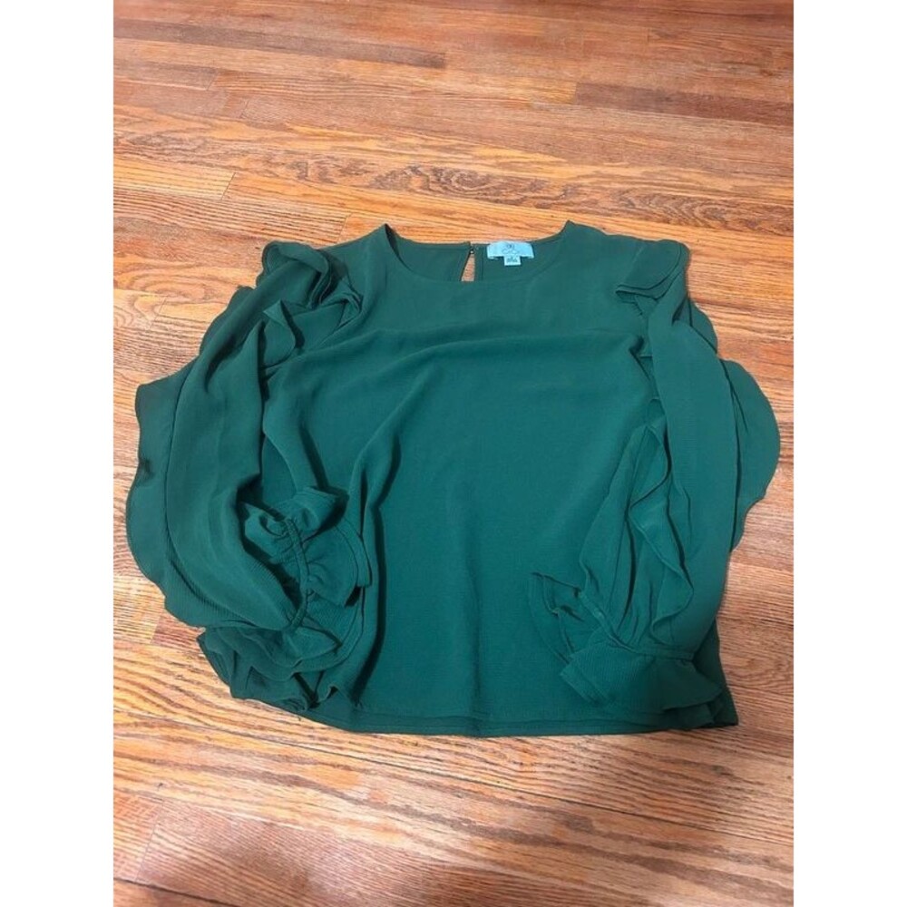 Cece Medium Green Long Sleeve